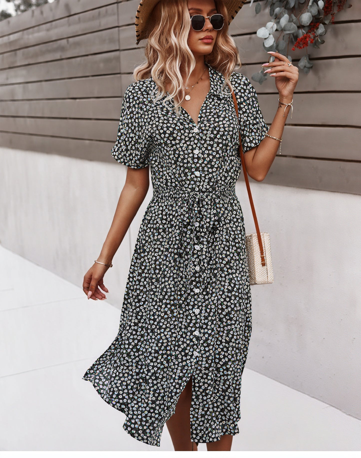 Robe Midi Florale - Boutonnée, Ceinture à Nouer, Été-Dresses-Marais Paris-Noir-S-Marais Paris