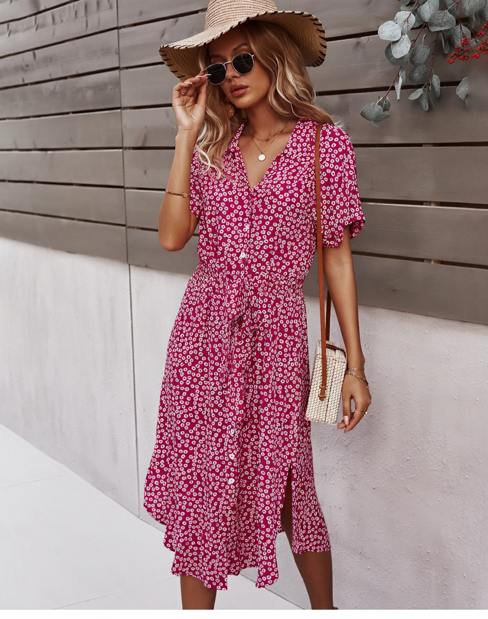 Robe Midi Florale - Boutonnée, Ceinture à Nouer, Été-Dresses-Marais Paris-Rouge-S-Marais Paris