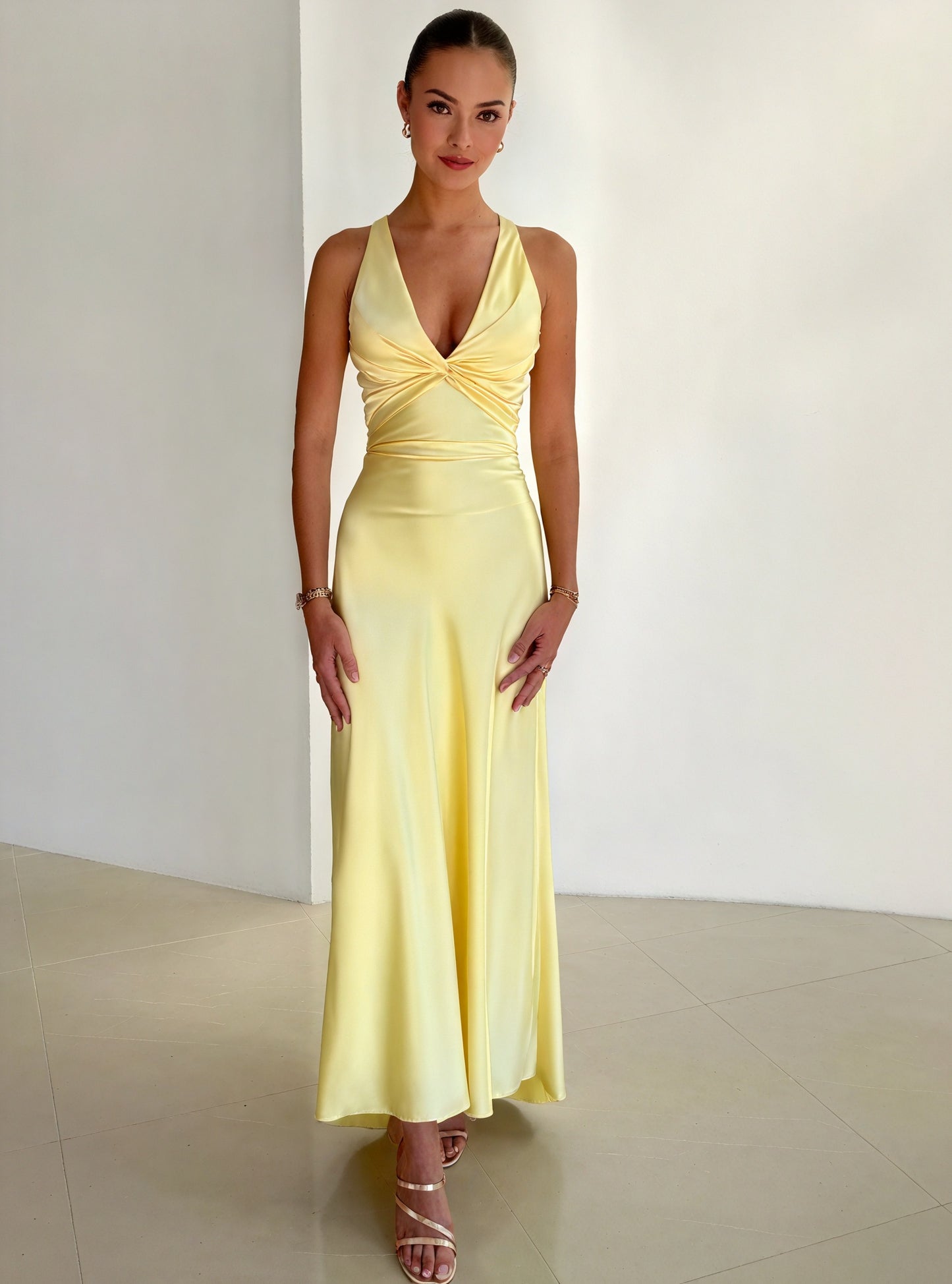Robe Longue Dos Nu Nœud Élégant Soirée-Marais Paris-Marais Paris