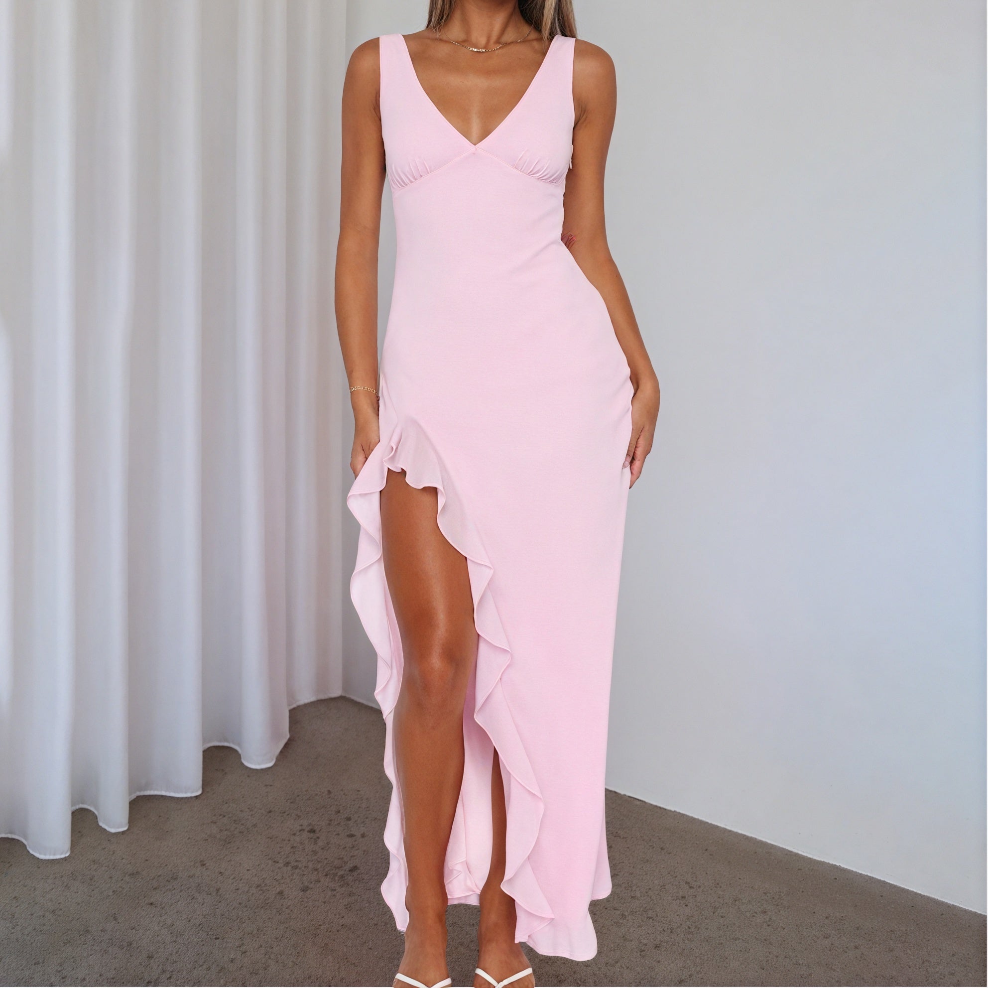 Robe Maxi Fluide Décolleté en V Fente Haute Volants-Marais Paris-Rose-XS-Marais Paris