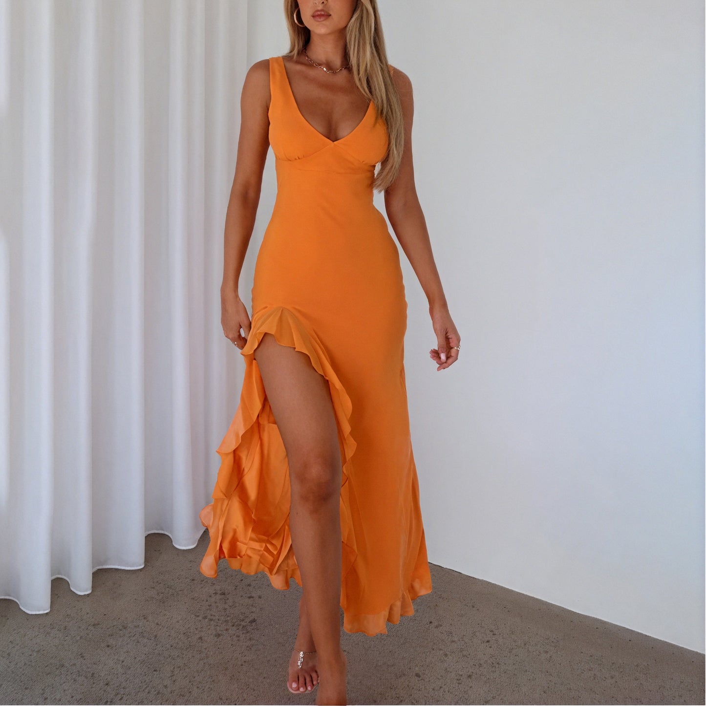 Robe Maxi Fluide Décolleté en V Fente Haute Volants-Marais Paris-Orange-XS-Marais Paris