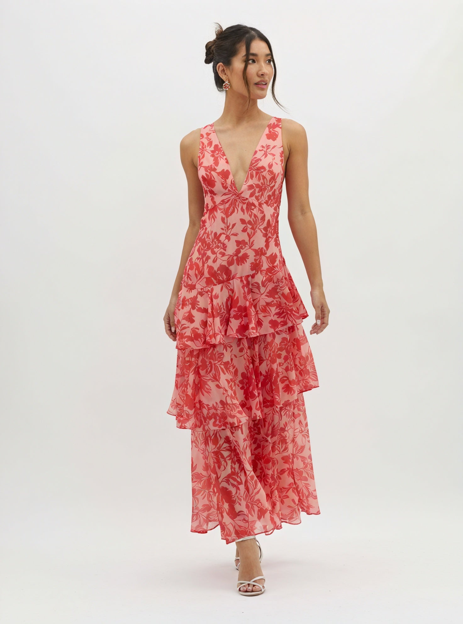 Marais Paris Women's Floral Tiered V-Neck Maxi Dress – Flowing Design, S-XL-83283-a9cfc6a7-1b6f-4a4e-a5d6-a0c5ef3da866