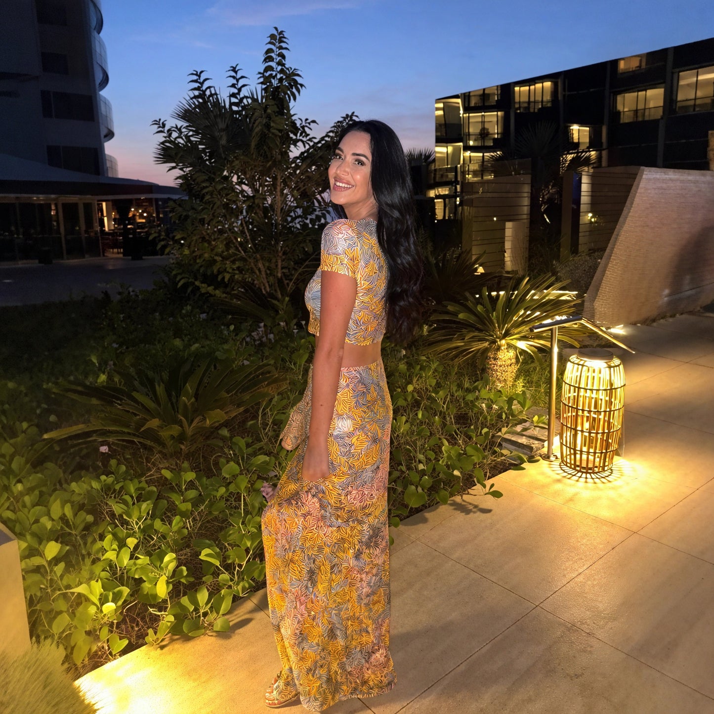 Ensemble Femme Deux Pièces – Top Court & Jupe Maxi Imprimé Floral Fluide-83559-298a897d-d632-458c-9cde-7aad8796bb4e