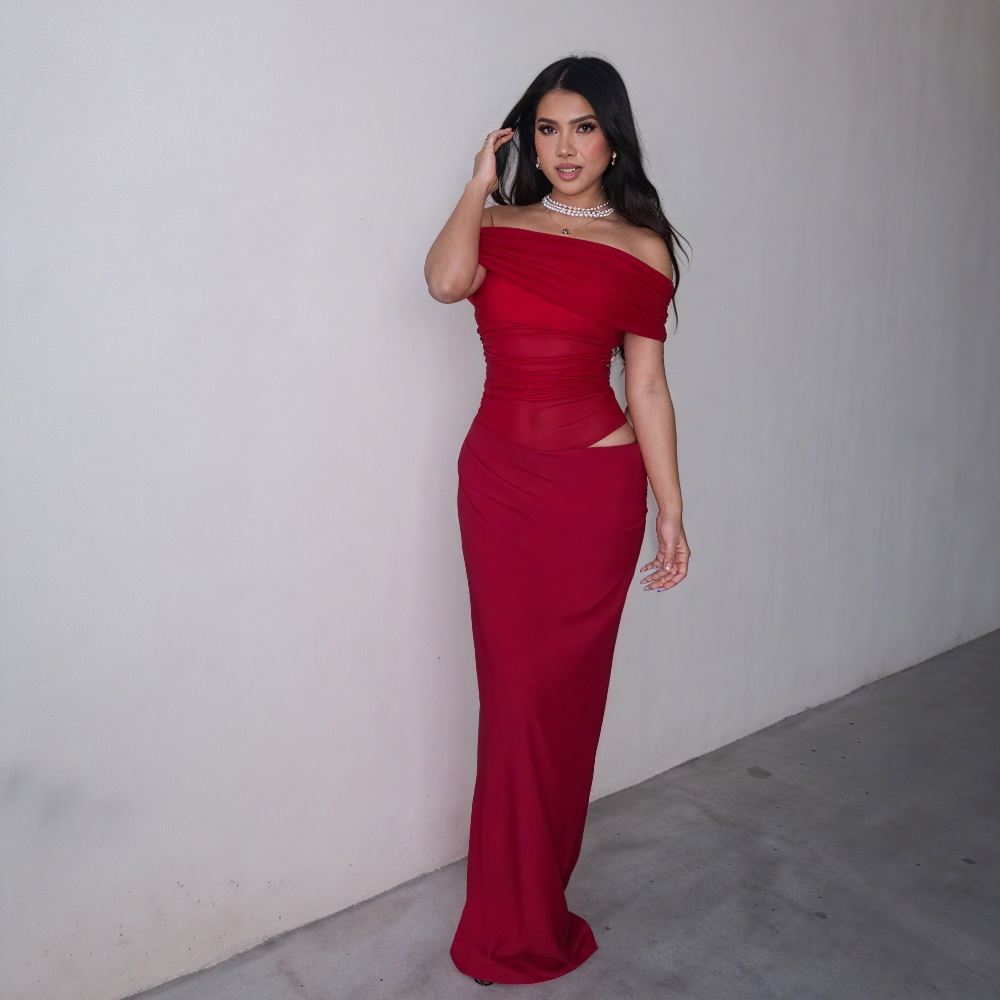 Robe Longue Femme Épaules Dénudées, Découpe Taille, Tissu Fluide Élégante-83596-e781d9a5-6f10-4f8c-bb83-5b39f496cfec