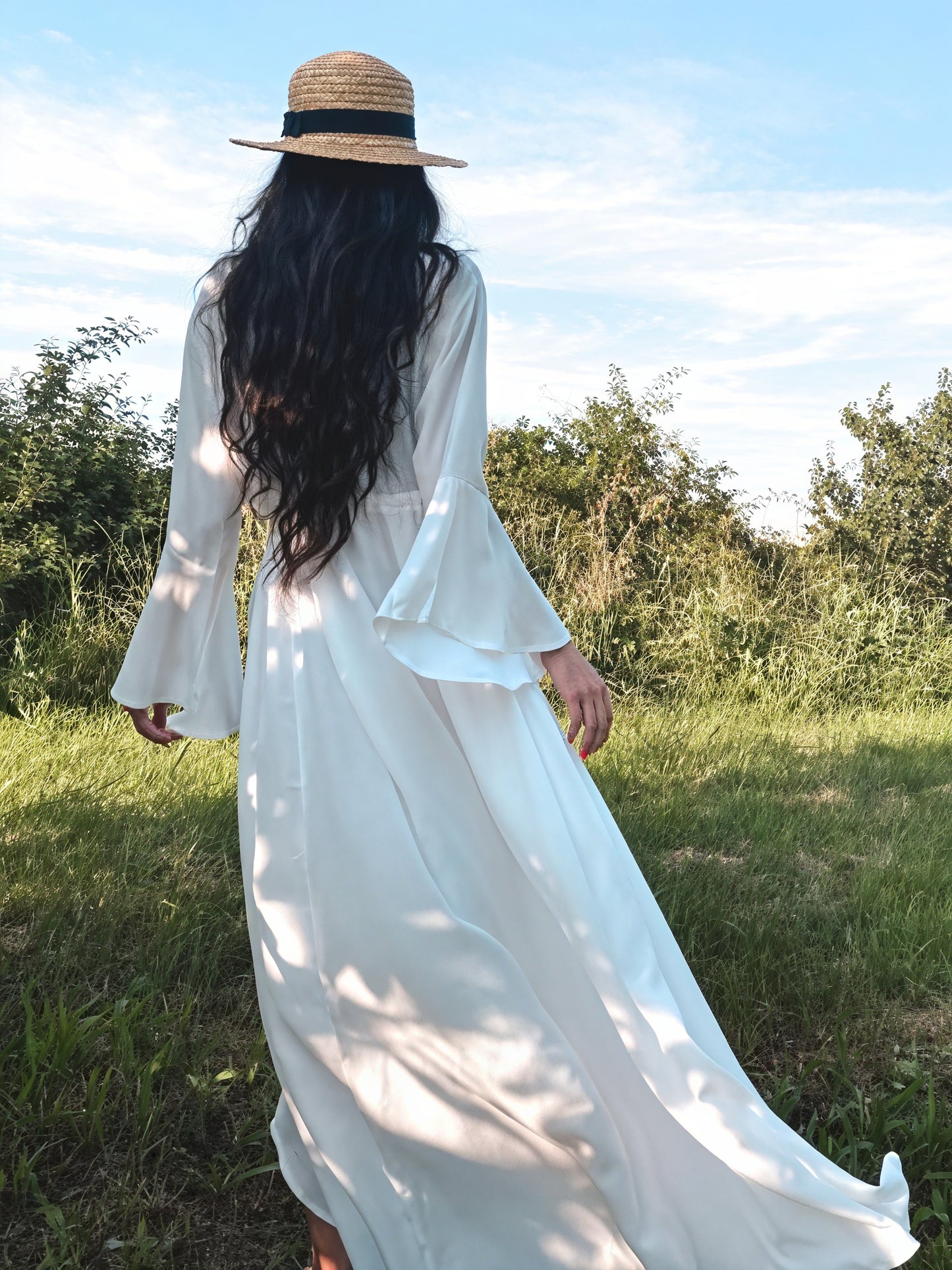 Robe Maxi Femme – Manches Longues, Col V, Taille Nouée, Design Fluide-83779-cbe3a0c3-375e-4de2-b457-664227bd5d2e