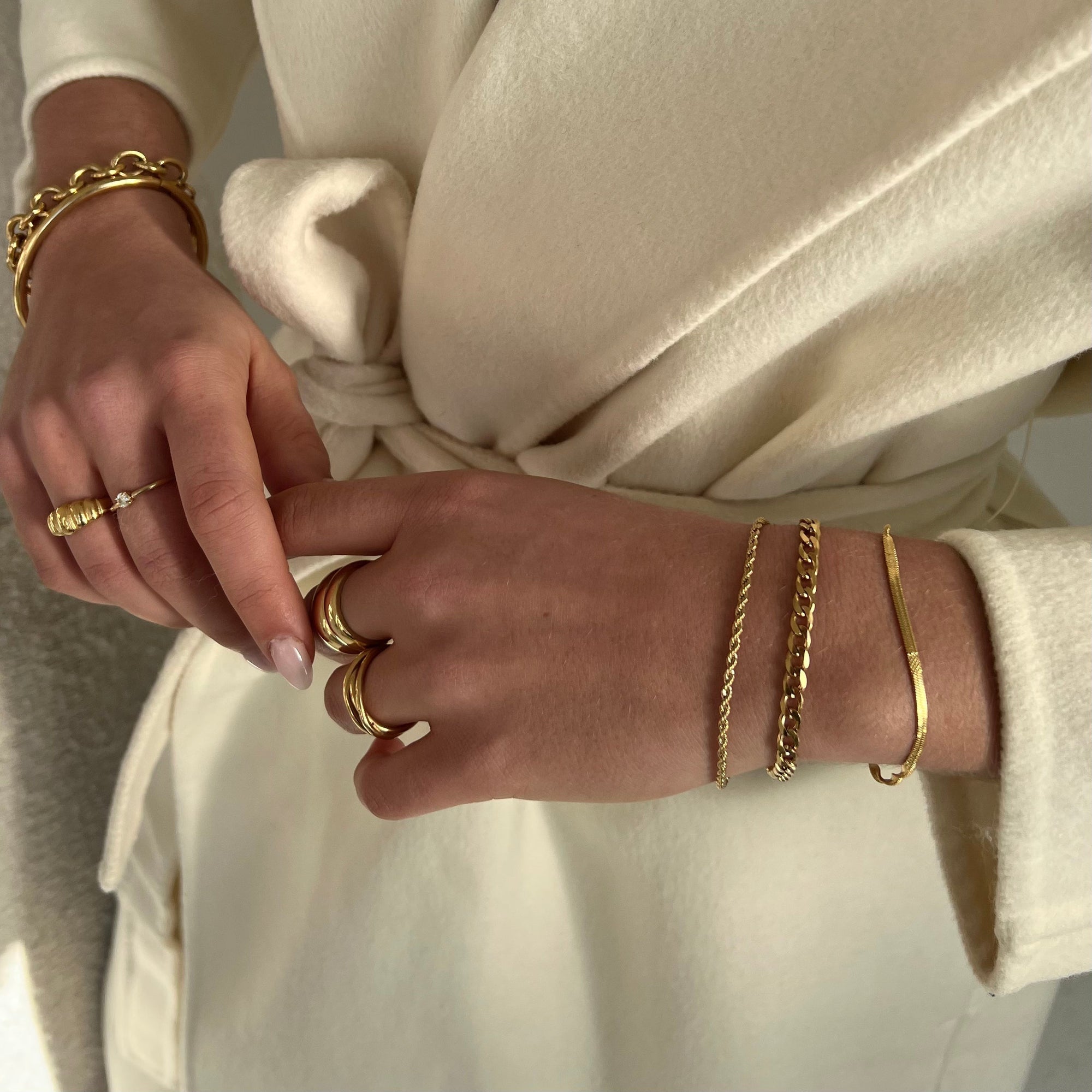 Bracelet Torsadé Minimaliste - Ajustable, Léger-jewelry & accesoires-Marais Paris-Marais Paris