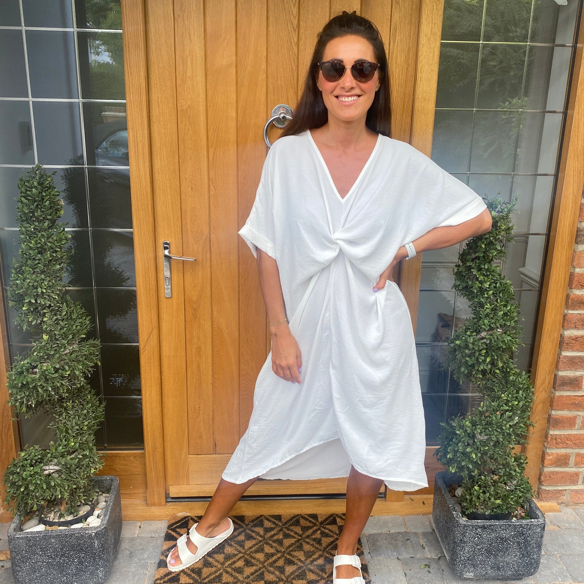 Robe Midi Détail Nœud Torsadé Manches Courtes-Marais Paris-Marais Paris