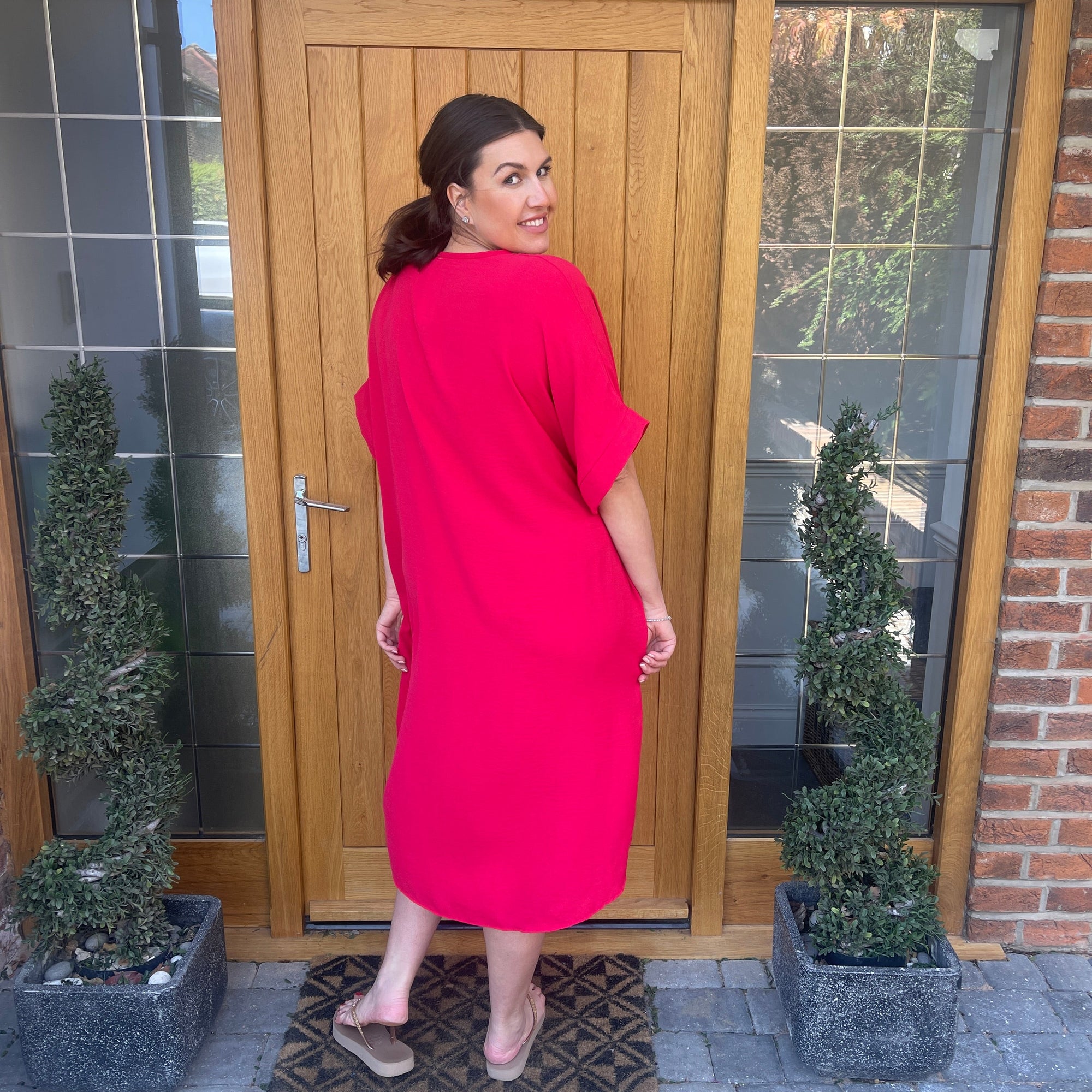 Robe Midi Détail Nœud Torsadé Manches Courtes-Belle Rose Fashion-Bellerose Fashion
